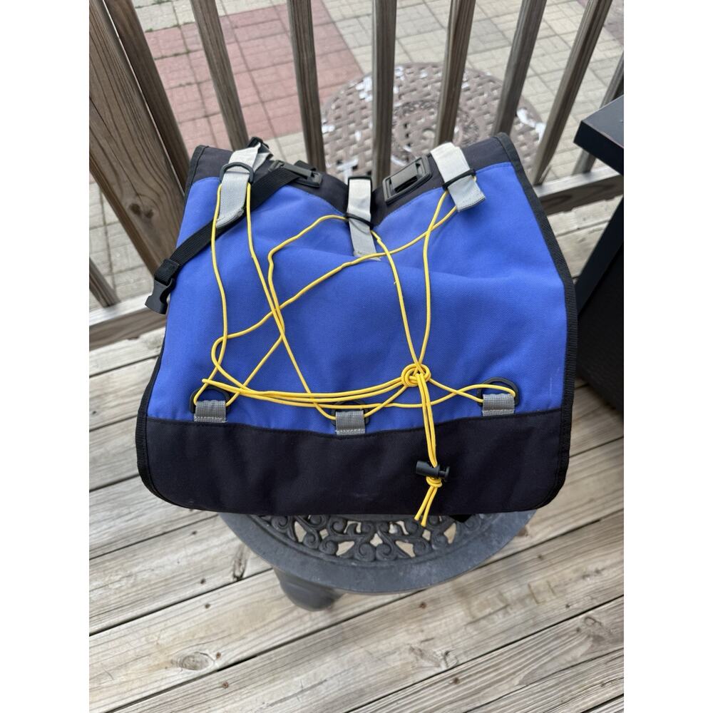 Moto Fizz Rain Cover Bike Field Seat Bag